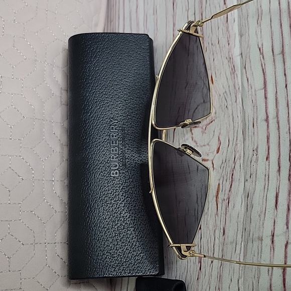 Burberry Gold Frame Sunglasses with Black Gradient Lenses - Picture 6 of 9